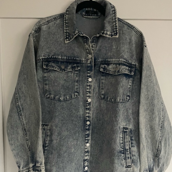 Jean Jacket - Picture 2 of 7